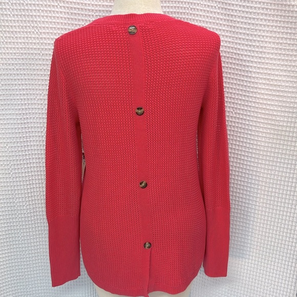 Max Studio Pink XL Crew Knit Sweater with Buttons down Back. NWT. BEAUTIFUL - Picture 3 of 7